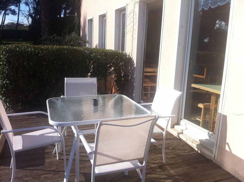 Hotel Stars Antibes Biot Exterior foto