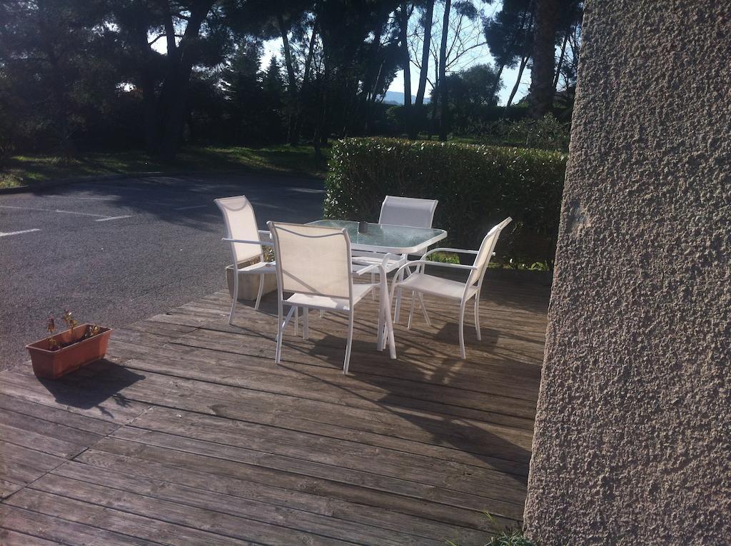 Hotel Stars Antibes Biot Exterior foto